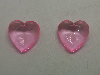 pink-crystal-hearts