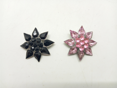 flower-gem-pin