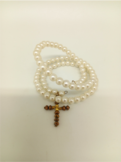 cross-pearl-bracelet